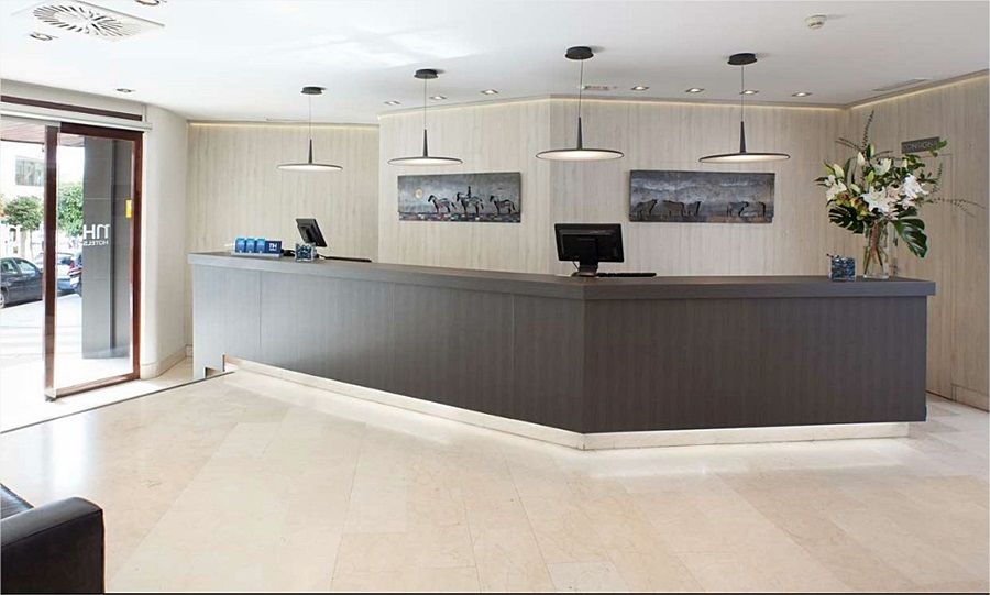 Nh Cordoba Califa Hotel Luaran gambar